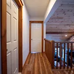 Luxury House In Pocono Mountains